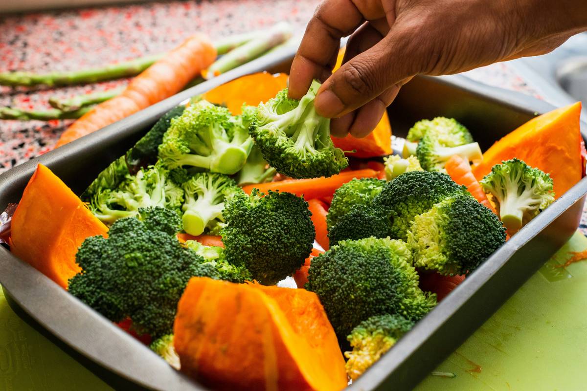 Sheet Pan Portion: The Meal Prep Hack That Saves Time, Cuts Waste, and Keeps Your Macros On Track